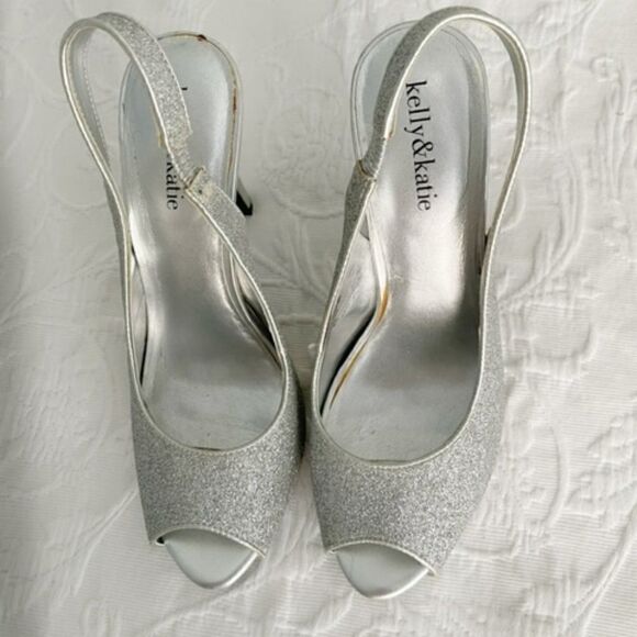 Kelly & Katie Silver Glitter Sparkle Peep Toe Sling Back Platform Heels Size 8.5 - Picture 5 of 6